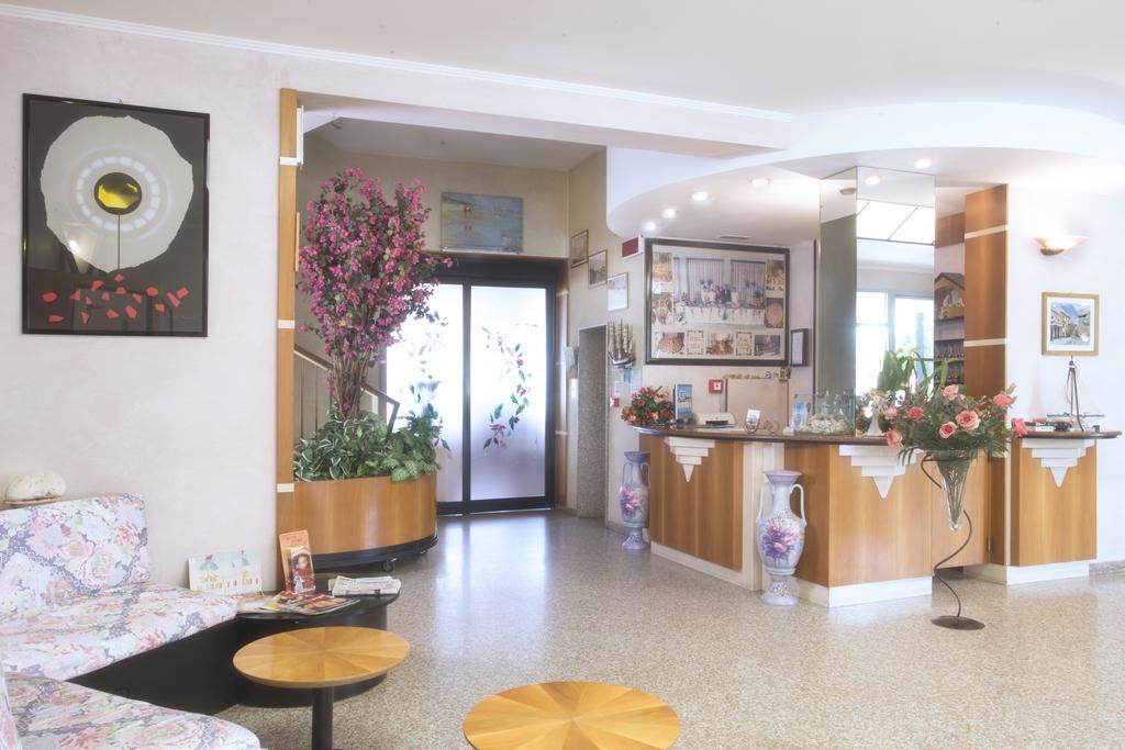 Hotel Usa Rimini Dış mekan fotoğraf